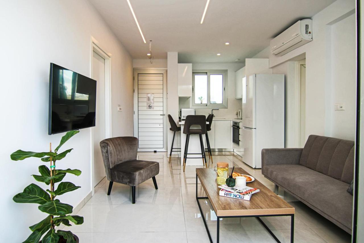 Phaedrus Living - Seaside Executive Flat Harbour 201 Apartamento Pafos Exterior foto